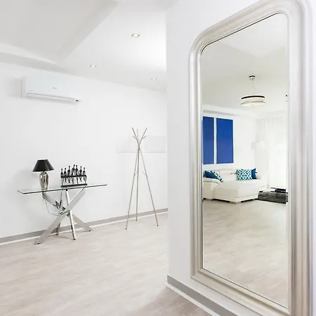 D_loft Downtown Apartment *